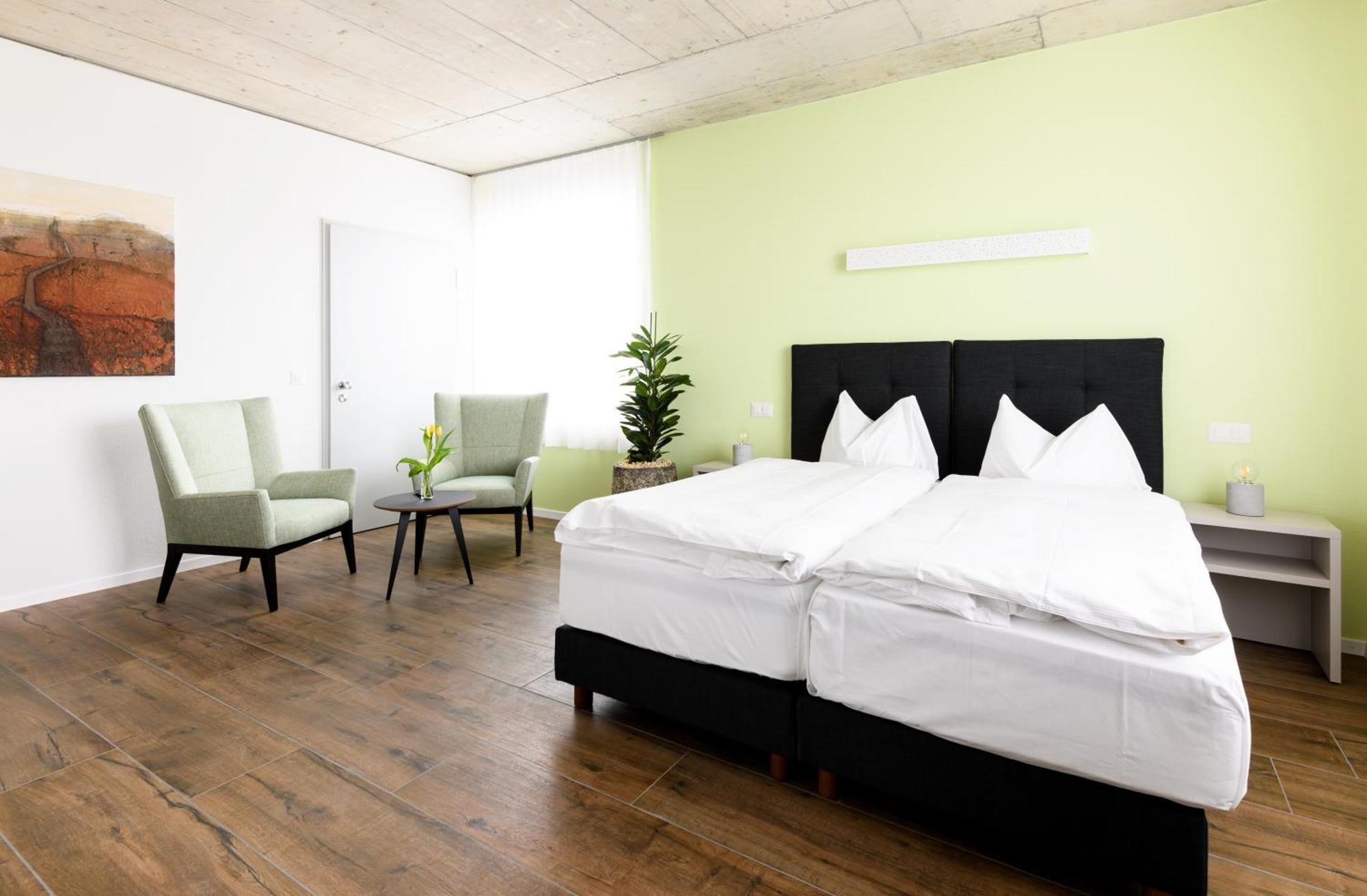 Partner Hotel Ag زوفينجن المظهر الخارجي الصورة